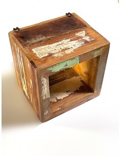 Petit cube mural bois recyclé