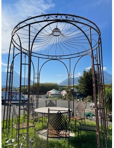 Pergola ronde en fer forgé