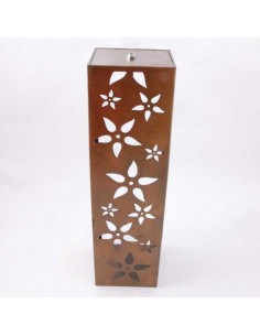 Applique ajourée à fleurs